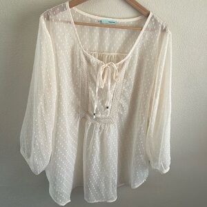 Maurices women’s sheer peasant top with front tie | size